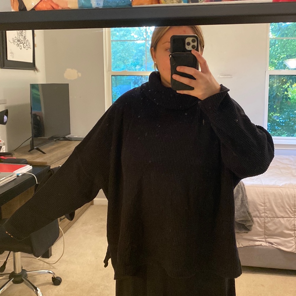 Black long sleeve turtle neck sweater